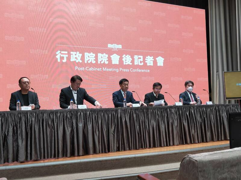 內政部16日推出疫後住宅方案,包括增建社宅、租屋補貼便捷與購屋貸款補貼。(Photo by 呂翔禾/台灣醒報)