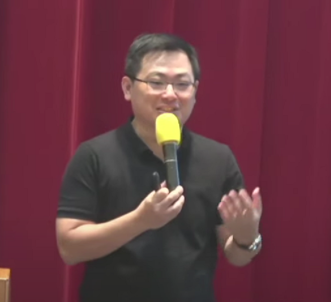臺灣氣候行動網絡研究中心總監趙家緯指出,台灣要達成淨零碳排的目標,需要從需求面找方法。(主辦單位提供)