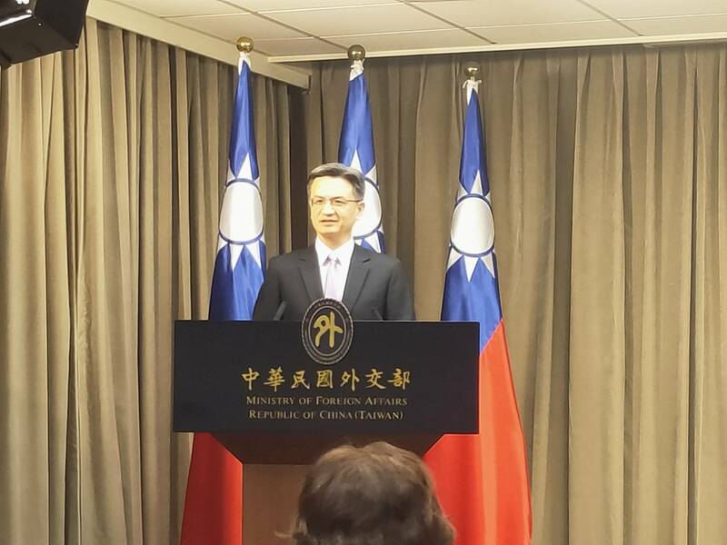 外交部16日舉行例行記者會,由發言人劉永健回應媒體相關提問。(Photo by 呂翔禾/台灣醒報)