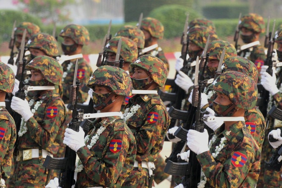 緬甸有叛逃軍人受訪,透露緬甸軍隊的現況。(Photo on Wikimedia Commons)