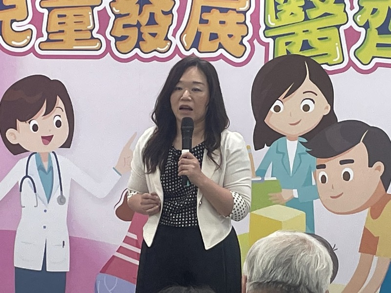 馬偕紀念醫院陳慧如醫師15日在記者會表示,兒童發展遲緩需要包括小兒科、精神科多方專業醫療評估。(Photo by 簡嘉佑/台灣醒報)