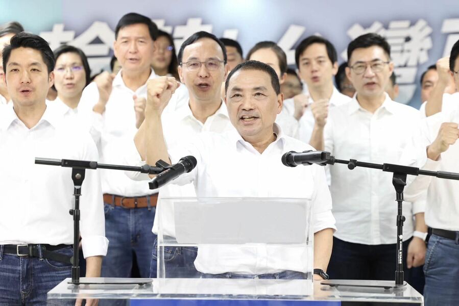 侯友宜近日對議題的表態,仍給外界與黨中央溝通不良的形象,許多政策黨內各方應有討論,並取得共識。(侯友宜臉書)