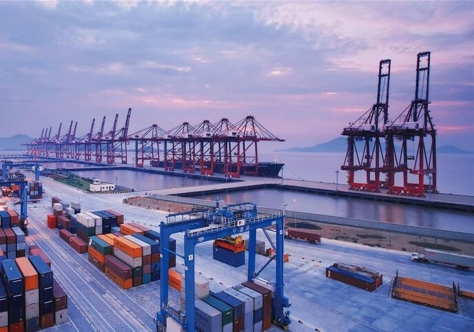 中研院27日發布經濟預測為1.56%,各機構目前都預測我國經濟恐難保2。(本報資料照)