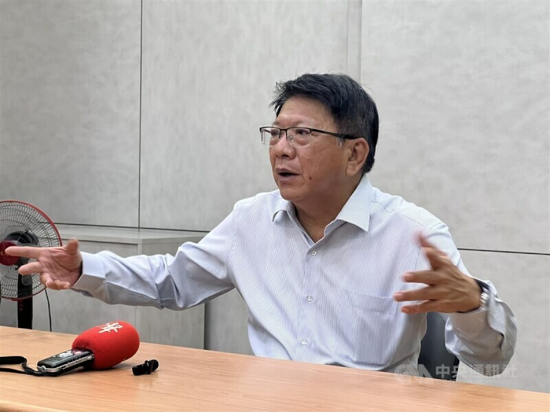 潘孟安說,他的論文抄襲比例不高。(中央社)