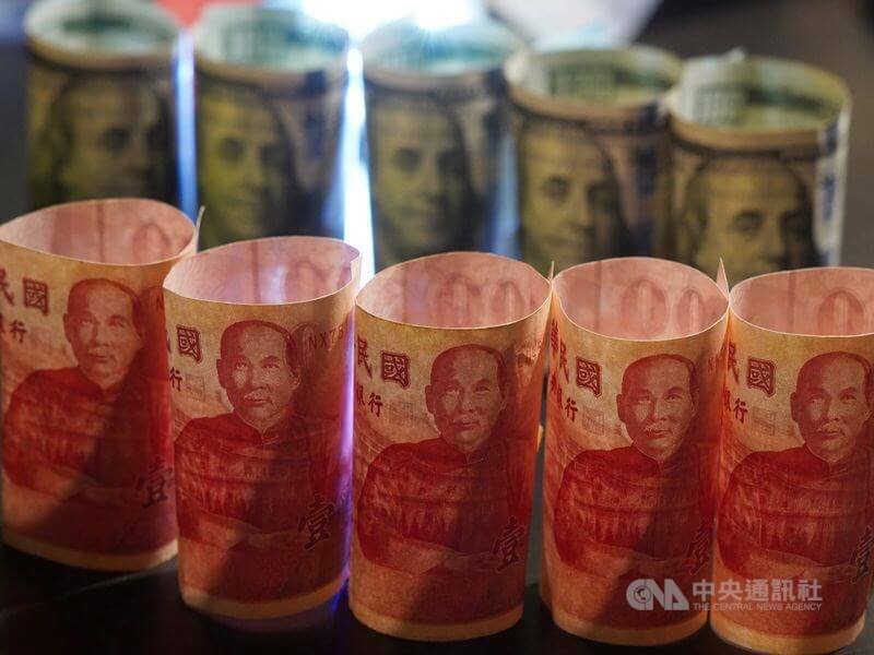 惠譽降級再次為美國政府債務敲響了警鐘,惠譽的三個理由與上次標普降級並無明顯差異,而且全球各界對美國債務不可持續已有相當的認識。(中央社)