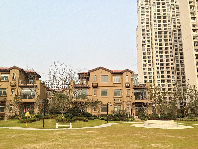 示意圖。在中國二、三線城市建設聞名的房地商「碧桂園」,近日爆出債務危機。(Photo on Wiki Commons)