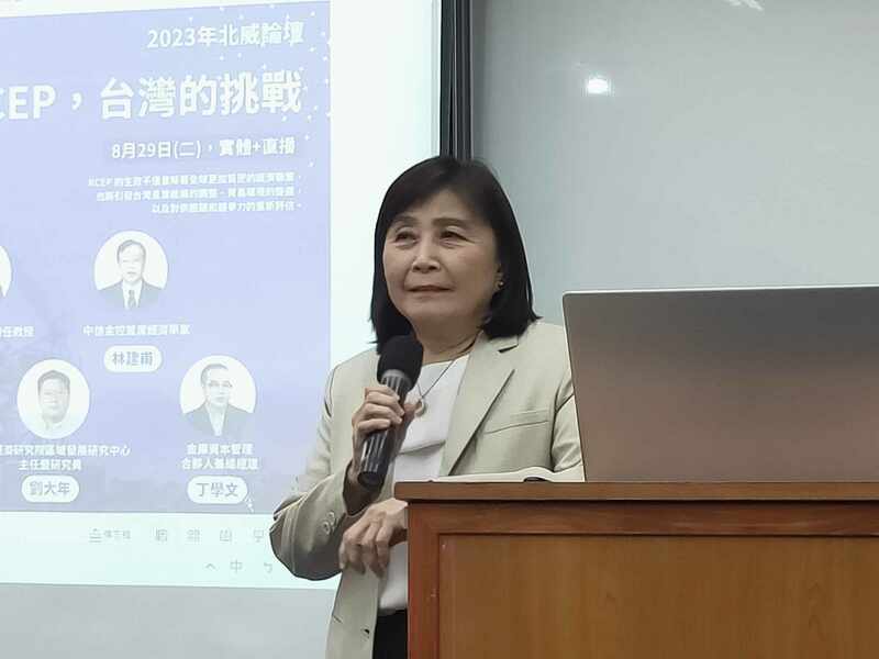 北威國際集團董事總經理劉憶如29日提醒,RCEP的貿易轉移效應已經出現,政府不可輕忽。(Photo by 呂翔禾/台灣醒報)