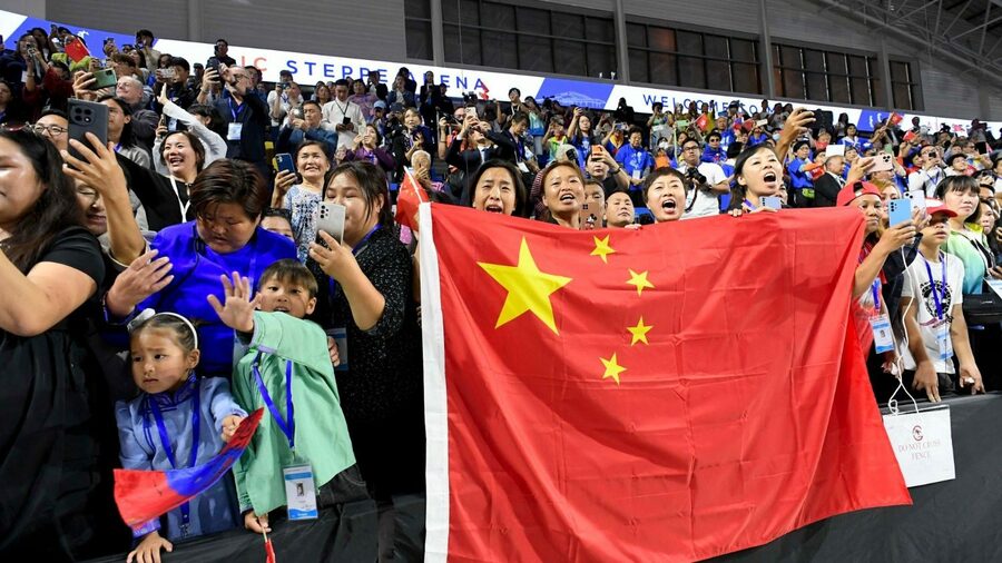 許多中國的信徒費盡千辛萬苦到蒙古參加教宗的彌撒。(Photo by Vatican used under Creative Commons license)