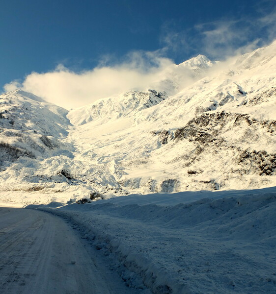 聖母峰發生雪崩對於登山客威脅正在提高。(Photo by Joseph on Flickr used under Creative Commons license)
