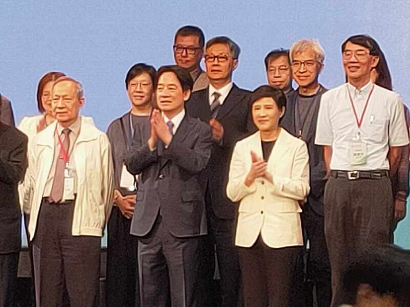 民進黨總統候選人賴清德6日提出「國家希望工程」政綱,強調未來要以「中華民國台灣」團結社會。(Photo by 呂翔禾/台灣醒報)