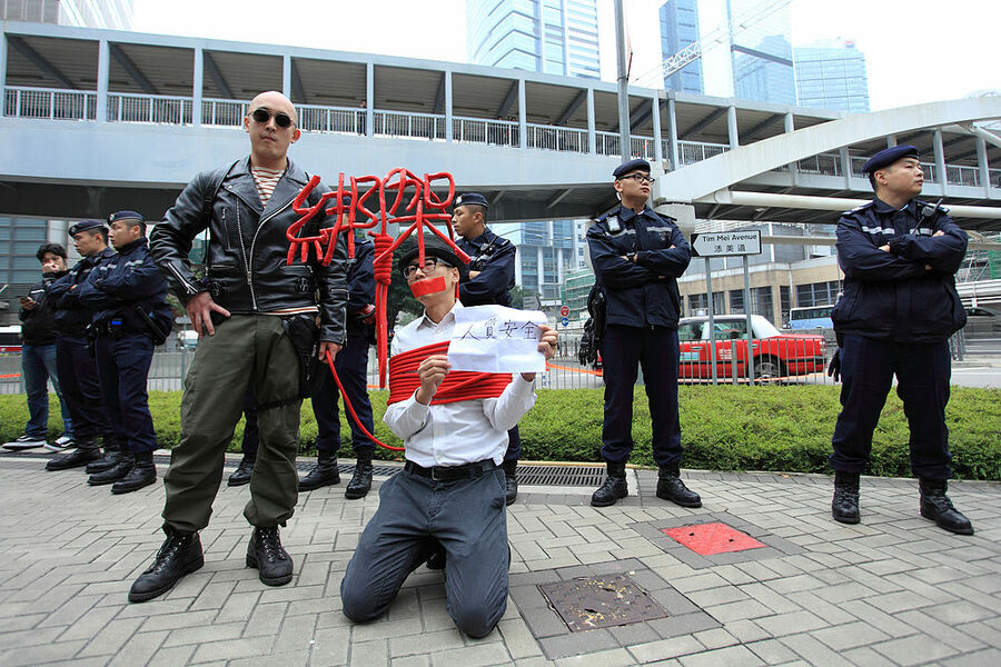 藝術家黃國才曾透過藝術的方式抗議銅鑼灣書商失踪案。(Photo on WikiCommons)