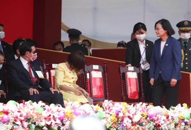 前總統馬英九2日宣布拒絕出席今年的國慶大會,拒絕為形同台獨的「台灣國慶日」背書。(本報資料照片)