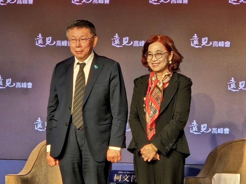 民眾黨總統參選人柯文哲18日參加高峰會,對於藍白合僅表示要侯友宜放輕鬆。(Photo by 呂翔禾/台灣醒報)