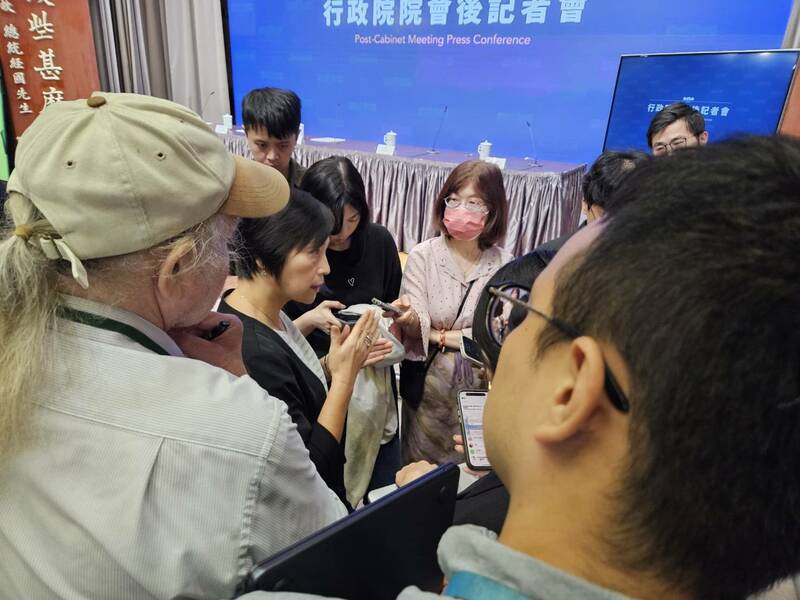 法務部與國發會19日通過《國家機密保護法》與《政治檔案條例》修正草案,取消國家檔案永久保密規定。(Photo by 呂翔禾/台灣醒報)