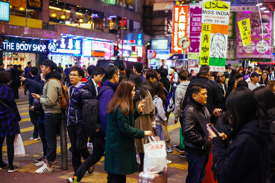 越來越多香港人移居英國後,當地華人教會也向這些人伸出援手。(Photo by wwikgren on Flickr used under Creative Commons license)