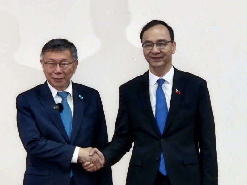 國民黨主席朱立倫與民眾黨主席柯文哲30日進行政黨協商,在政策與立委方面確定會達成合作。(Photo by 呂翔禾/台灣醒報)