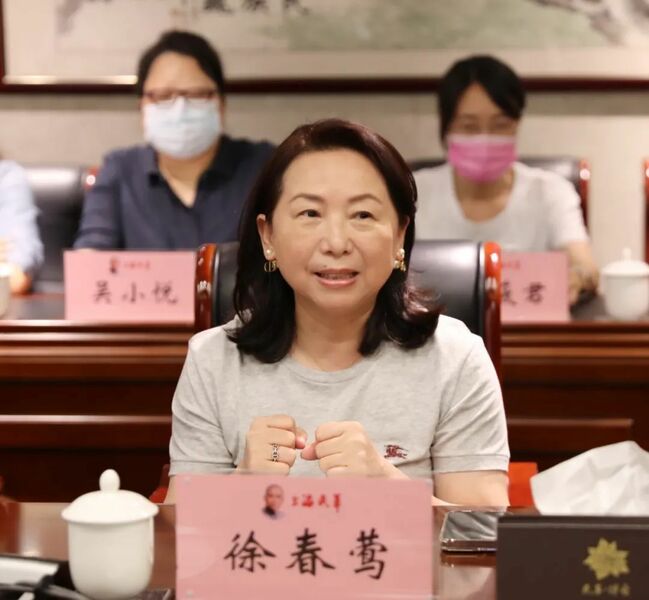 民眾黨主席柯文哲證實,不分區確實考慮列入徐春鶯,既然有爭議,看徐春鶯能不能為她自己辯護過去。(網路截圖)