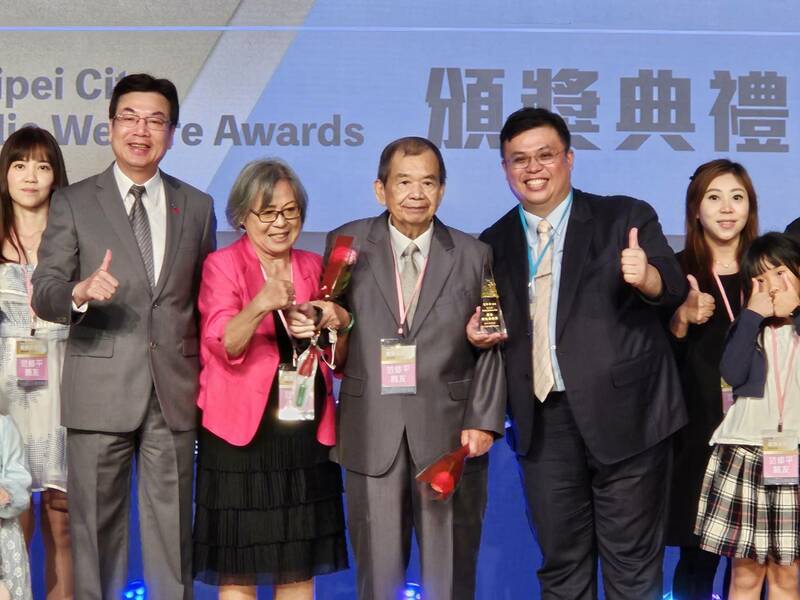 新北市5日公布「醫療公益獎」得獎名單,有21位醫事人員與4家醫療院所獲得肯定。(Photo by 呂翔禾/台灣醒報)