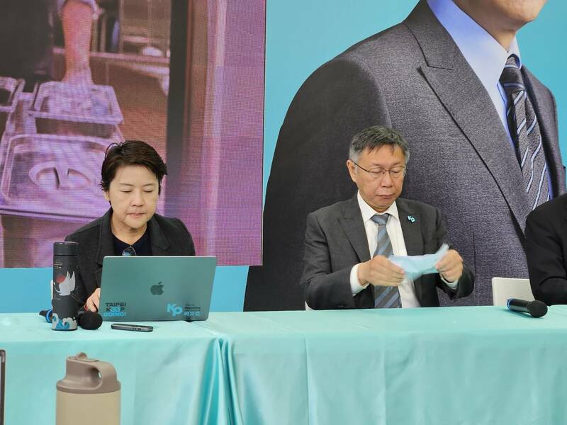 民眾黨總統參選人柯文哲7日受訪時表示,藍白合沒有期限。(Photo by 呂翔禾/台灣醒報)