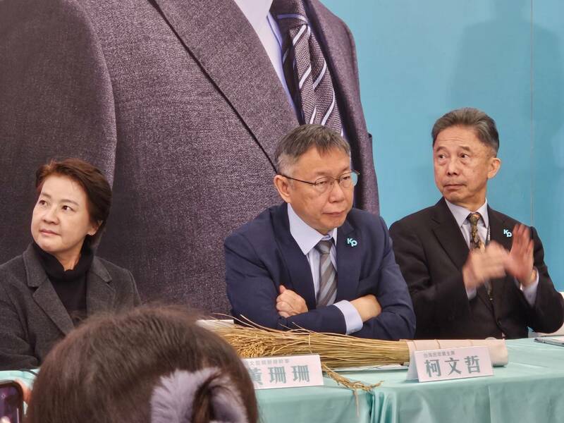 民眾黨主席柯文哲坦言,因擔心無法政黨輪替,所以最終妥協與國民黨合作比民調。(Photo by 呂翔禾/台灣醒報)