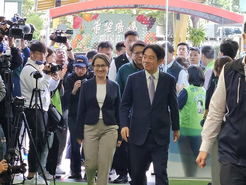 賴清德20日透露,去年就有徵詢蕭美琴的意見,而她經過長時間考慮後,才決定毅然返國。(Photo by 呂翔禾/台灣醒報)