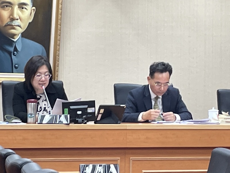立法院教育及文化委員會23日召開公聽會,邀請學者專家討論該議題。(Photo by 簡嘉佑/台灣醒報)