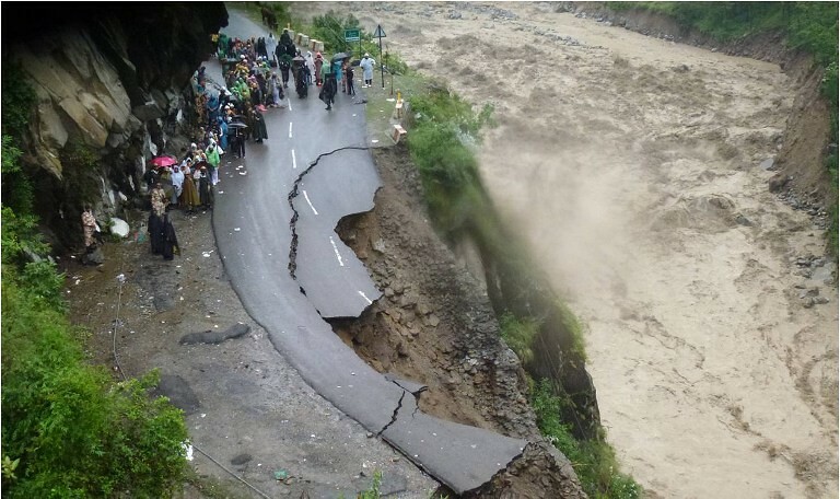 印度天災頻繁,急需更準確的天氣預報技術。(Photo by Diariocritico de Venezuela on Flickr used under Creative Commons license)