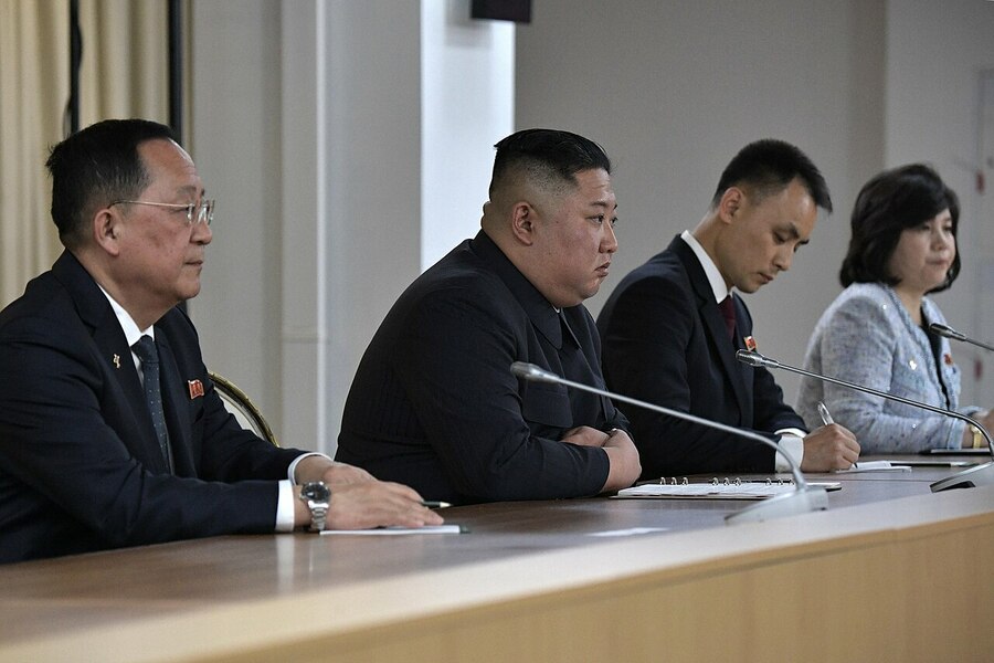 北韓領導人金正恩31日的新年談話中,宣布新年還要再發射3枚間諜衛星。(Wikimedia Commons)