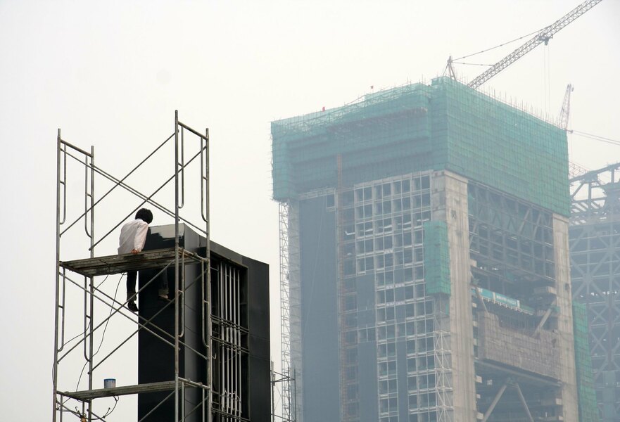 由於巴勒斯坦勞工無法入境,以色列改從亞洲其他國家召募移工。(Photo by Ernie on Flickr used under Creative Commons license)