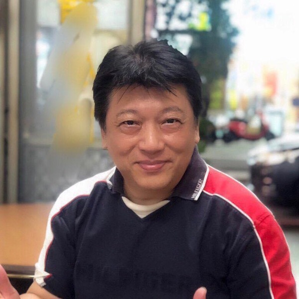 在醫院相遇,我們各自安好,是上帝賜福給我們。(網路截圖)。