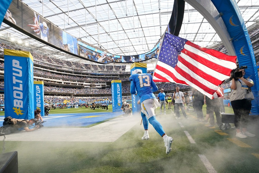 NFL的熱度獨霸美國去年的收視市場,前百名的節目中,NFL相關者就佔了94個之多。(photo from NFL官方臉書)