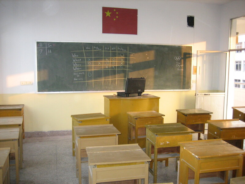 中國全新的《愛國教育法》規範,從幼兒園到各行各業的專業人士,都要設法將對共產黨的熱愛融入工作或學習當中。(Photo by Sam / Olai Ose / Skjaervoy on Flickr under C.C. License)