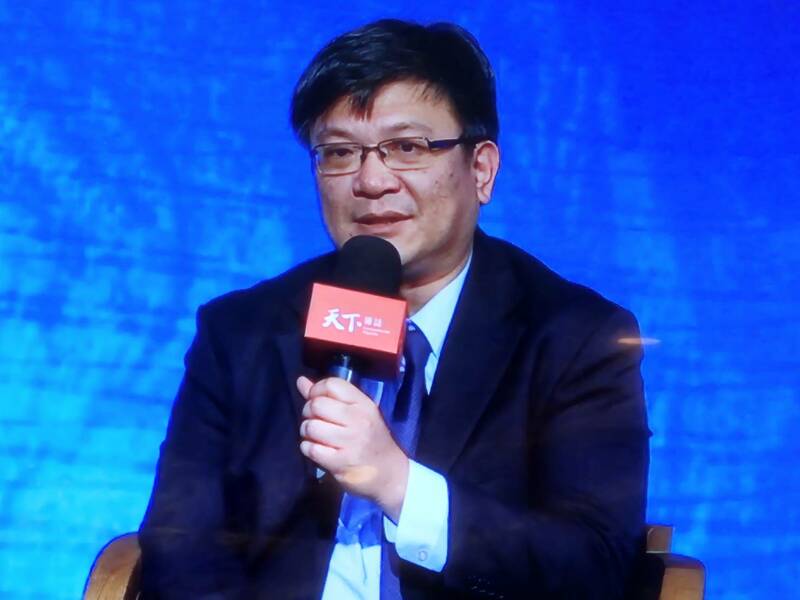 經濟部次長曾文生18日出席經濟論壇時,替政府的能源政策進行說明與辯護。(Photo by 呂翔禾/台灣醒報)