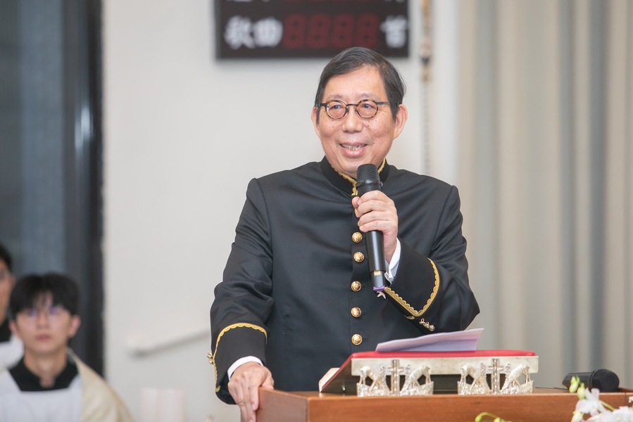 富邦金控董事長蔡明興表示,能夠獲得冊封「聖西爾維斯特爵士」,是實踐責任和承諾的新里程碑。(富邦金控提供)