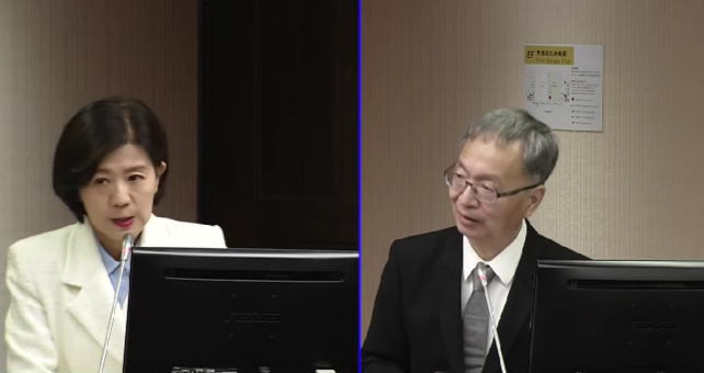 國民黨立委王育敏(圖左) 4 日針對蘇丹紅事件痛斥,邊境檢驗人力相當不足。衛福部長薛瑞元回應,會盡力爭取人力。(直播截圖)