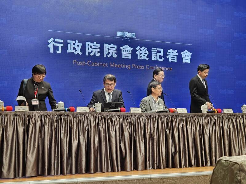 行政院會14日通過《工輔法》修法,工廠負責人在重大工安事件的罰鍰至500萬元。(Photo by 呂翔禾/台灣醒報)