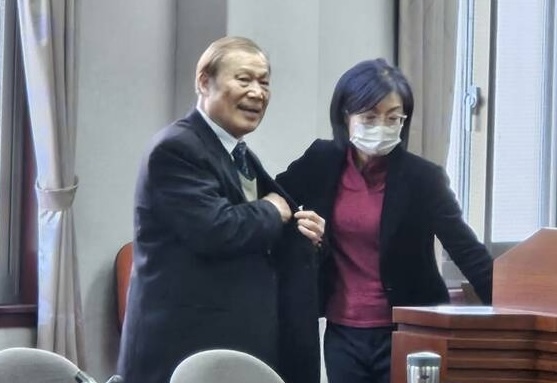 立法院祕書長周萬來21日就「總統聽取國情報告」提出建議報告並備詢。(Photo by 呂翔禾/台灣醒報)