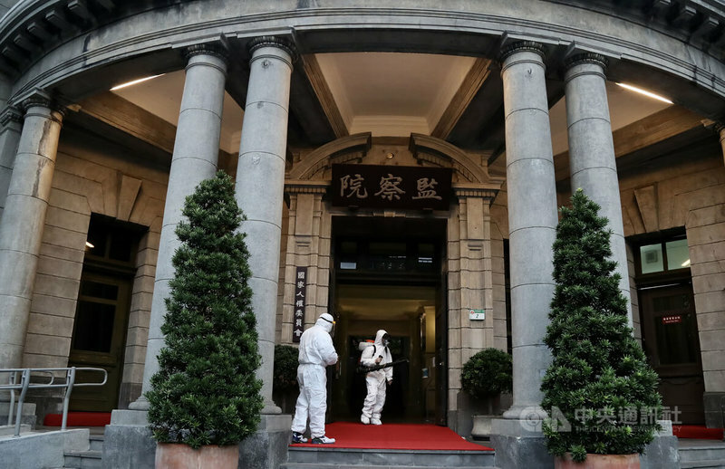 監察院雖難靠修憲廢除,且易淪為執政黨酬庸工具,但若國會與行政不同黨,學者認為可透過人事任命,增加監察院獨立性。(中央社)