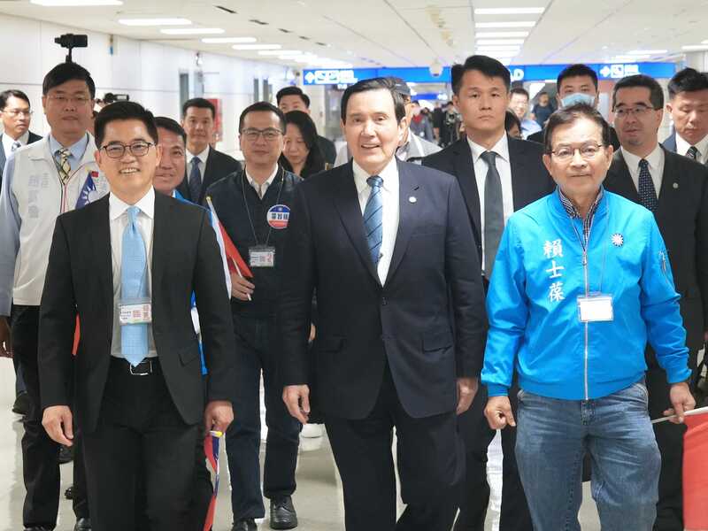 政大教授黃奎博呼籲,國民黨應將九二共識以更簡潔言語宣傳,甚至考慮納入黨綱。(黃健庭臉書)