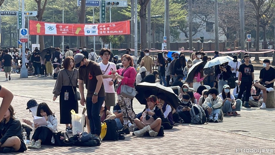 ▲ 熱門演唱會門票一票難求,常出現黃牛加價販售的狀況。(網路截圖)