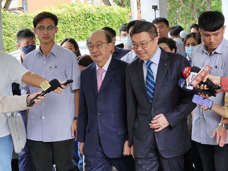 行政院長卓榮泰29日到立法院拜會各黨團與立法院長韓國瑜。(Photo by 呂翔禾/台灣醒報)