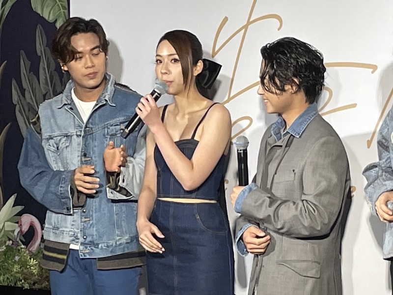 告五人19日因金曲獎入圍,接受媒體聯訪。(Photo by 簡嘉佑/台灣醒報)