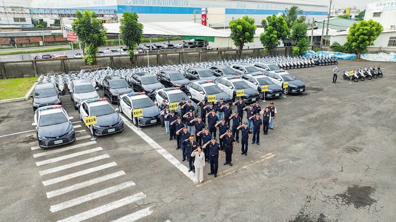 政府理應給予警察安全的執勤環境,提升警用車輛採購預算,保障員警執勤安全。(中央社)