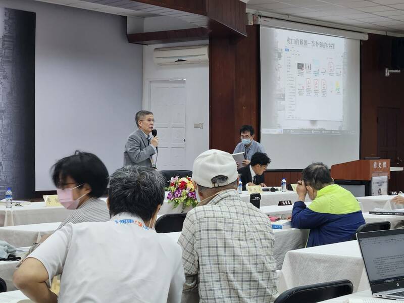 有學者認為,李登輝的對中「戒急用忍」是參考幕僚意見的系統性決策,但有學者認為李的決策仍有威權影子。(Photo by 呂翔禾/台灣醒報)