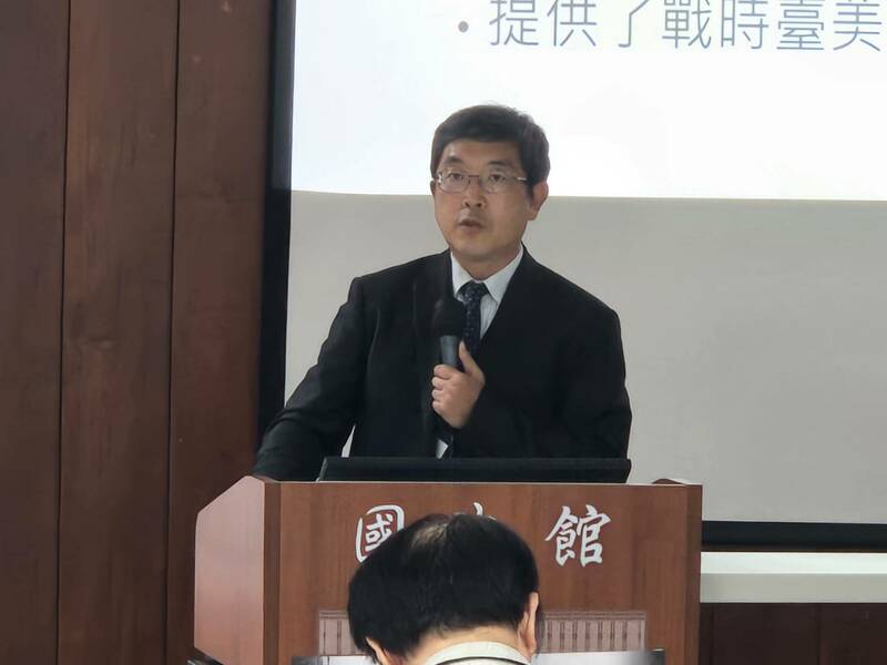 學者張國城28日指出,李登輝的國防改革有助民主化,且增加不少軍購確實強化國軍實力。(Photo by 呂翔禾/台灣醒報)