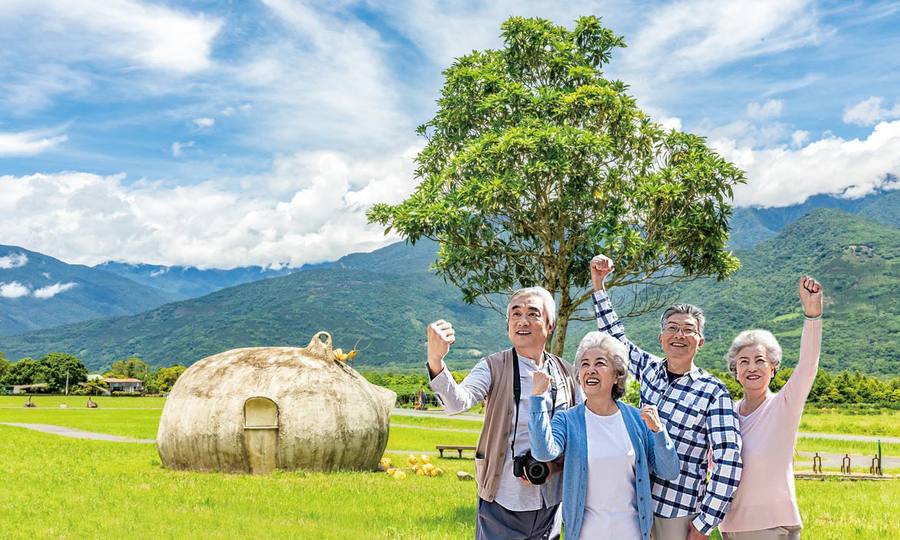 政府為振興花蓮觀光頒布補助方案,銀髮族成為非假日旅遊的大戶。