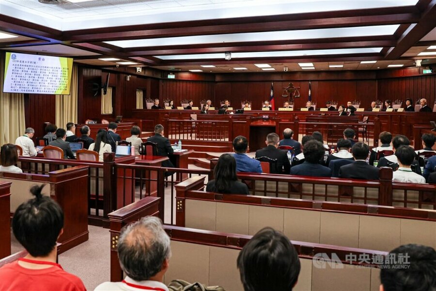 6日將進行國會改革釋憲辯論,藍委透露將會從國會調查權與反質詢著手攻防。(中央社)