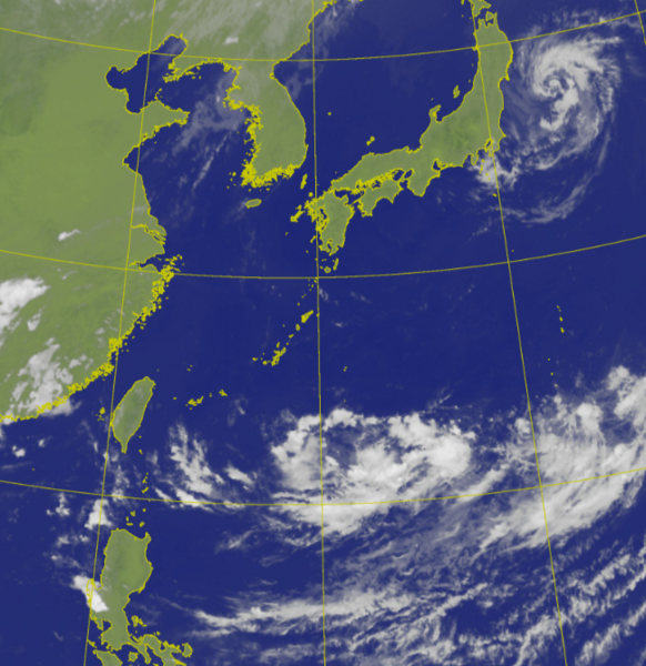 天氣風險預報員李至晟指出,颱風熱帶低壓趨向日本對臺無影響。(中央氣象署)