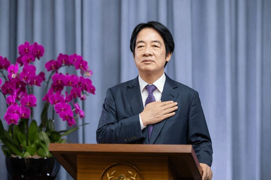 針對民進黨人士不斷爆出爭議,總統賴清德21日強調,黨員應謹言慎行,無論是公領域還是私生活,都應注意紀律。(總統府提供)