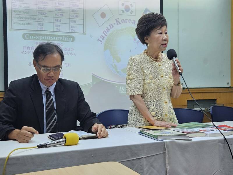 前副總統呂秀蓮26日倡議台、日、韓籌組民主同盟,因應中國擴張並確保和平。(Photo by 呂翔禾/台灣醒報)